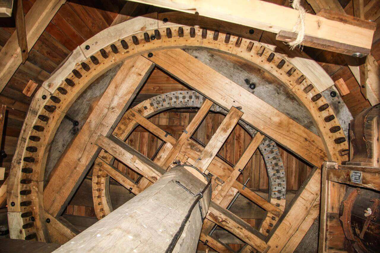 Detailaufnahme der Technik einer alten Windmühle. ©Gerd Gropp