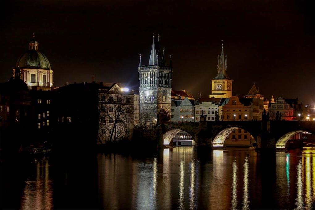 Nachtaufnahme-Prag
