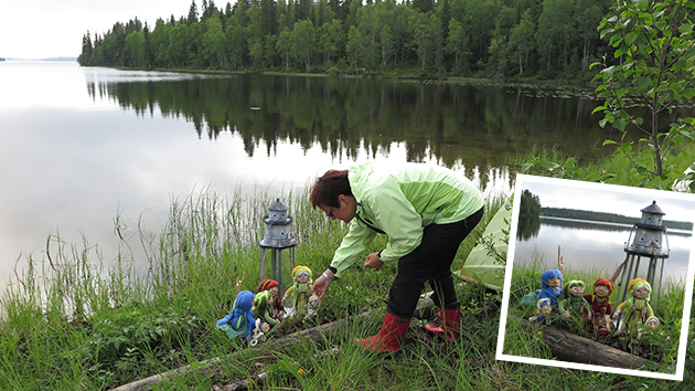 Peikko-asetelmien kuvaamista järven rannalla Peikko-asetelmien kuvaamista järven rannalla