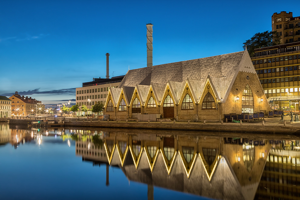 Fotografera reflektioner för att få särskilt intressanta semesterbilder Fotografera reflektioner för att få särskilt intressanta semesterbilder