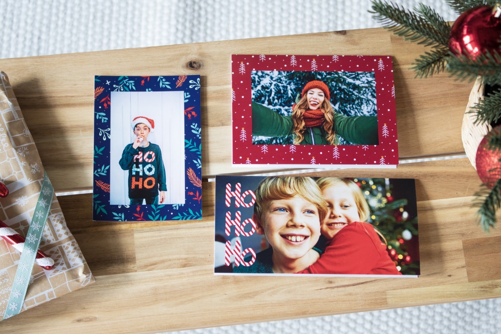 Verschiedene Weihnachtsgrusskarten: Tolle Vorlagen, weihnachtliche Collagen und deine eigenen Weihnachtsmotive.