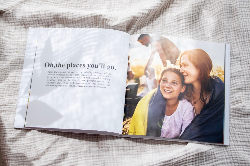 Ergänze Text zu den Bildern in deinem Reisefotobuch, um deine Reiseerlebnisse wie eine Geschichte festzuhalten.