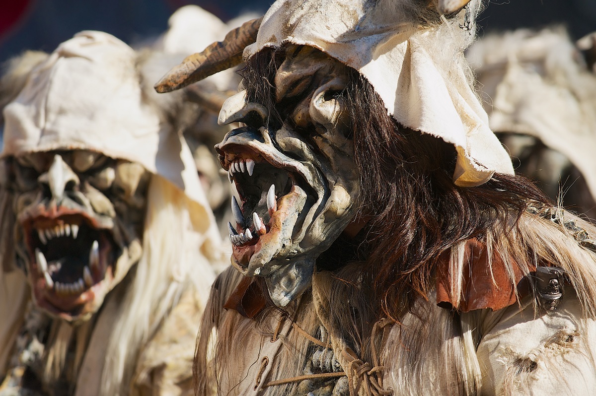 Ziegenmasken beim Karneval in Luzern
