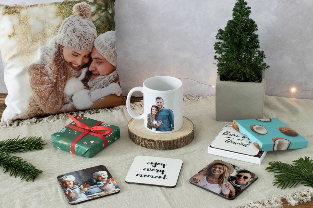 Dekorative Weihnachtsgeschenke mit deinen eigenen Fotos.