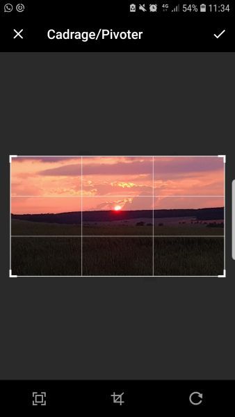 Modification d’image : vous pouvez rogner et ajouter des filtres à vos photos dans l’appli ifolor Modification d’image : vous pouvez rogner et ajouter des filtres à vos photos dans l’appli ifolor