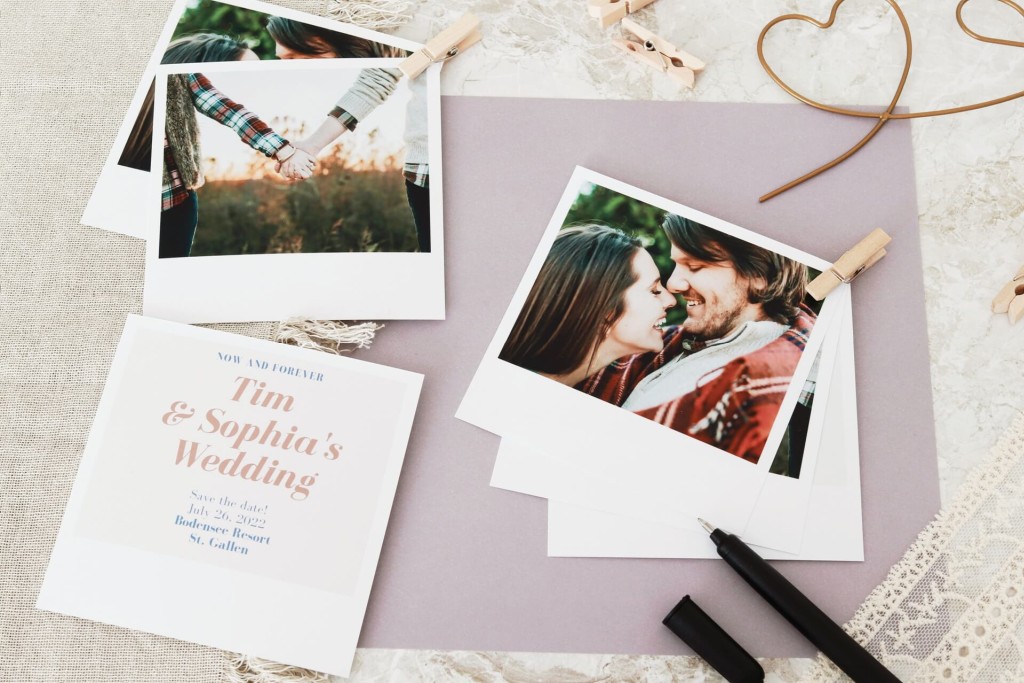 Hochzeitseinladung mit Polaroids