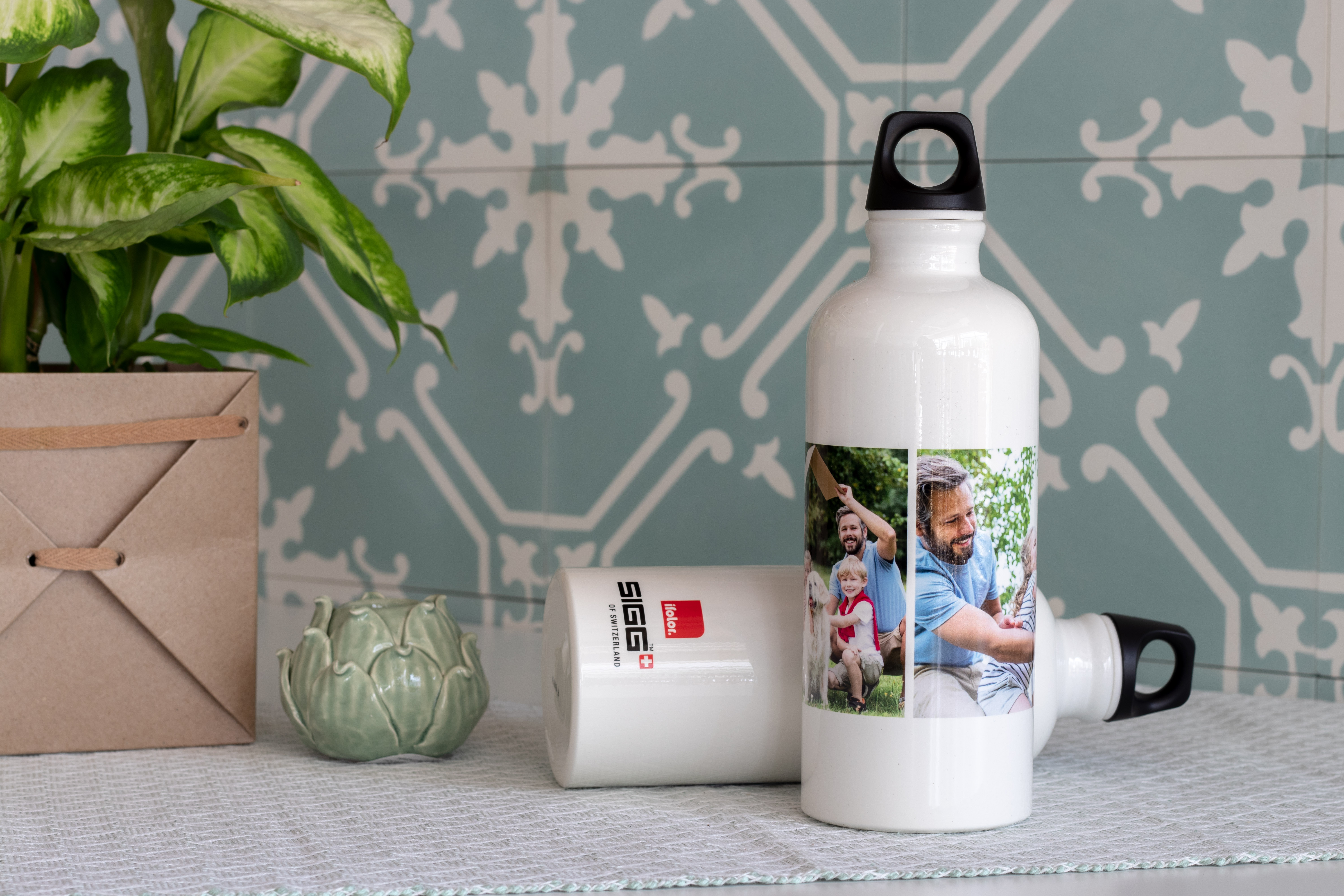 SIGG-Trinkflaschen mit individuellen Motiven – Familienaktivität und -portrait