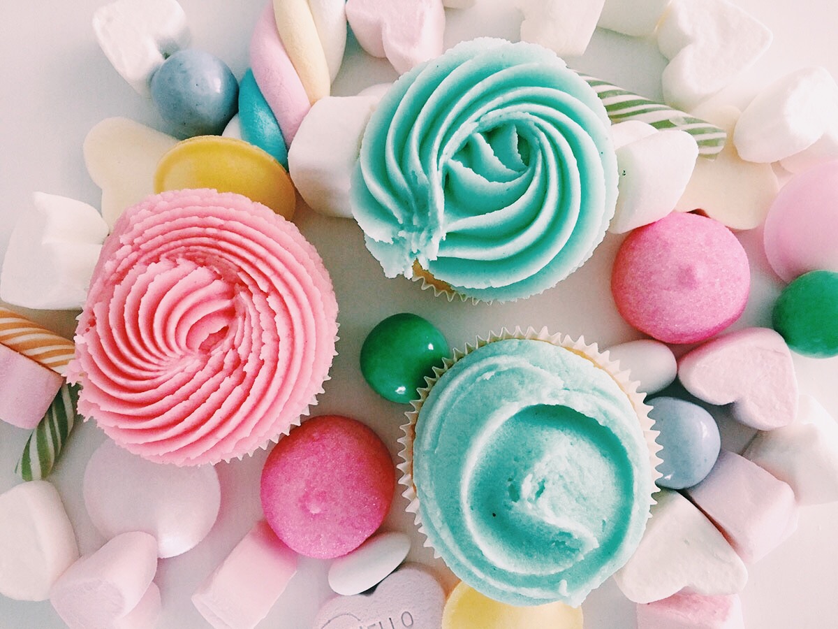 Cupcakes selber verzieren als Rahmenprogramm für eine Bachelorette Party