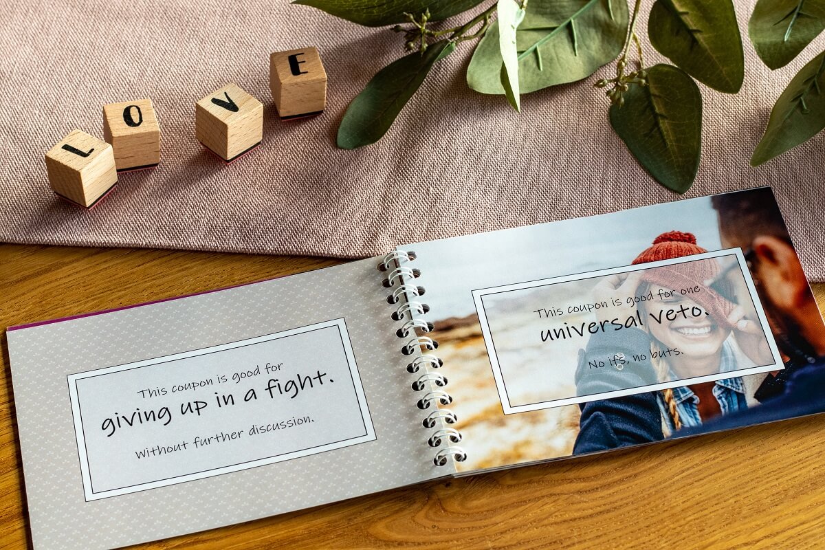 Voucher for a universal veto created with a photo book spiral Voucher for a universal veto created with a photo book spiral