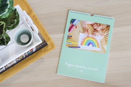 teaser-kalender-kinderzeichnung Individuelle Fotokalender mit Kinderzeichnungen
