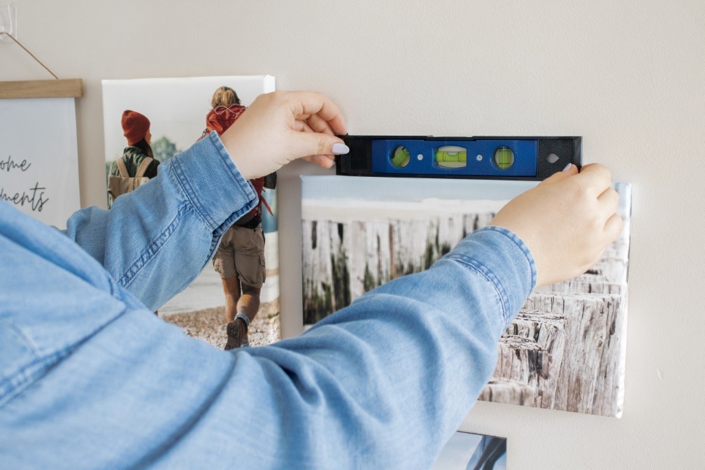 A gallery wall by combining formats