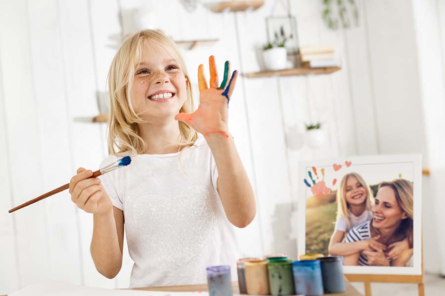 Askartele äitienpäivälahja lasten kanssa