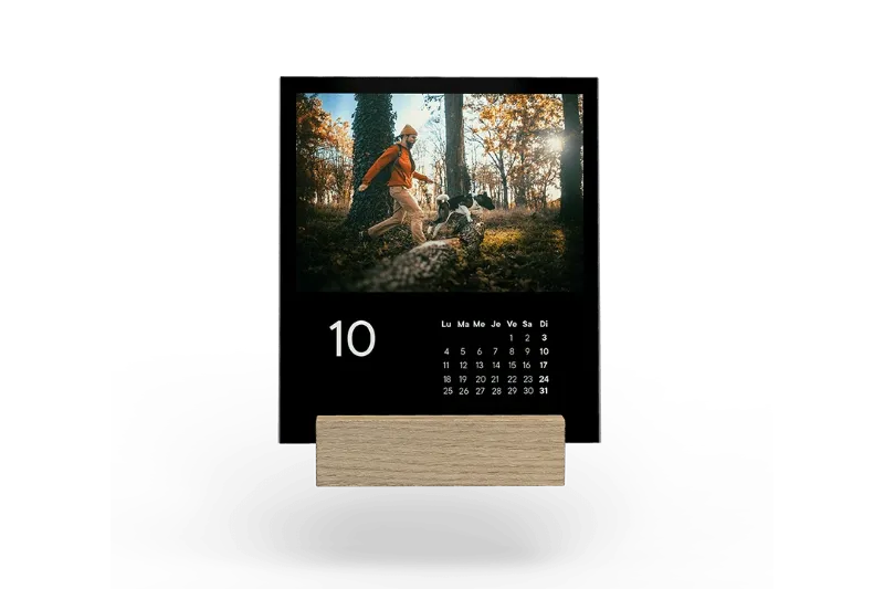 Calendrier de bureau avec support en bois
