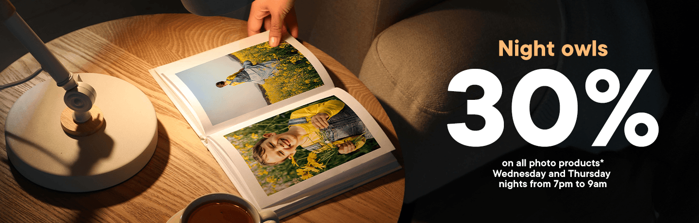 150426_Stage_Desk_Nachtschwarmer_CH-EN_1440x460