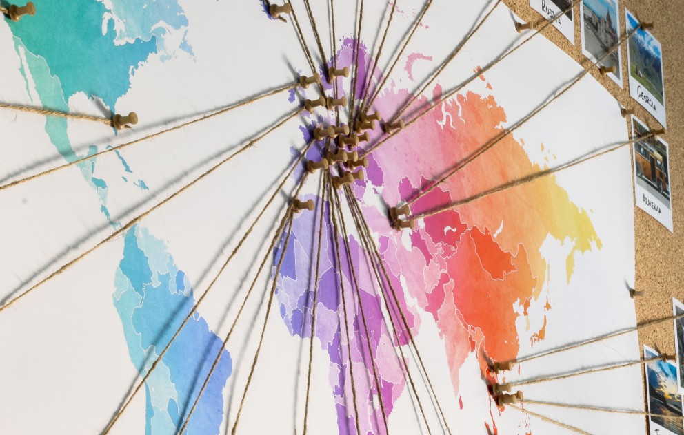weltkarte-ausschnitt Craft Idea: Creating a World Map with Photos