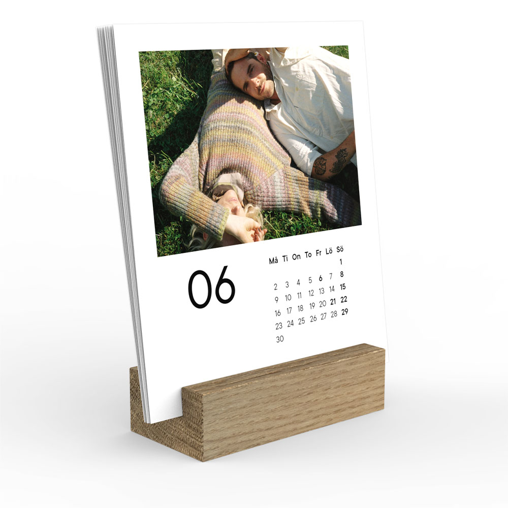 Bordskalender med träblock