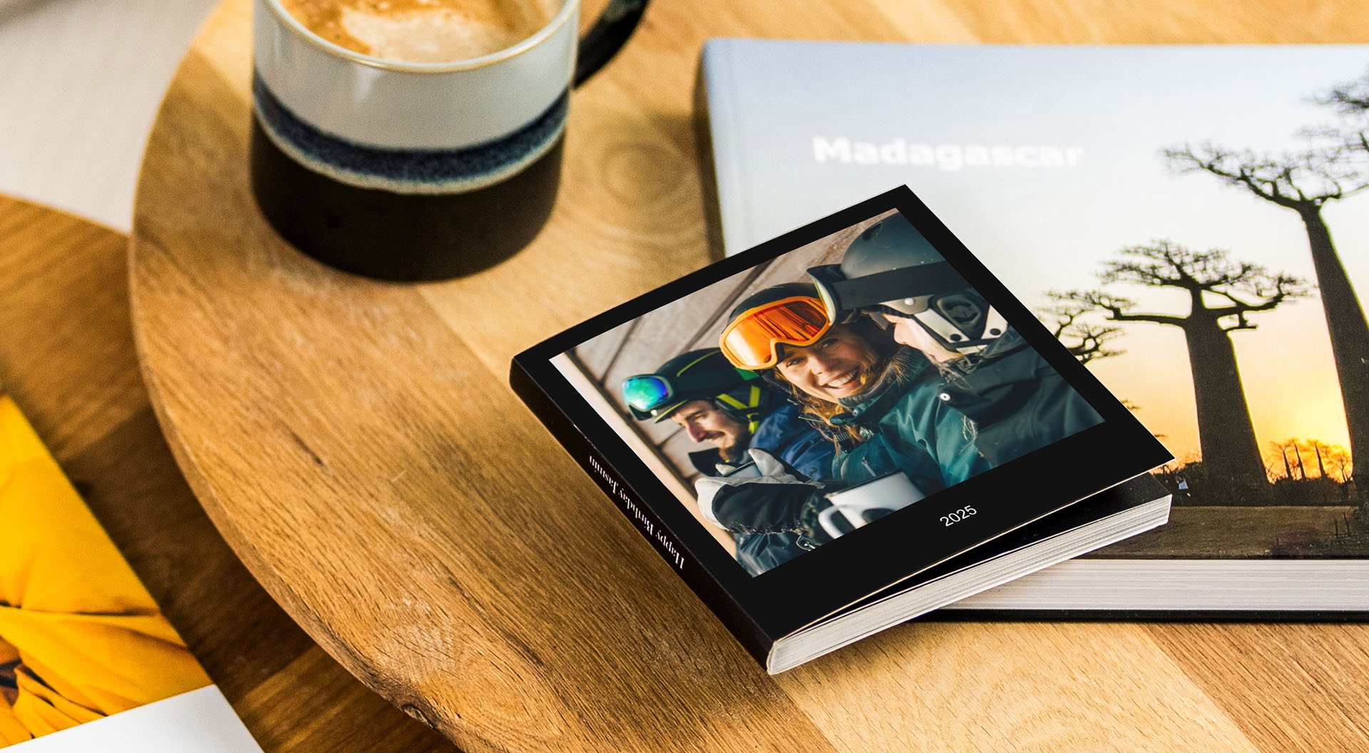 Kuvakirjanen, jossa kuvia talvilomalta