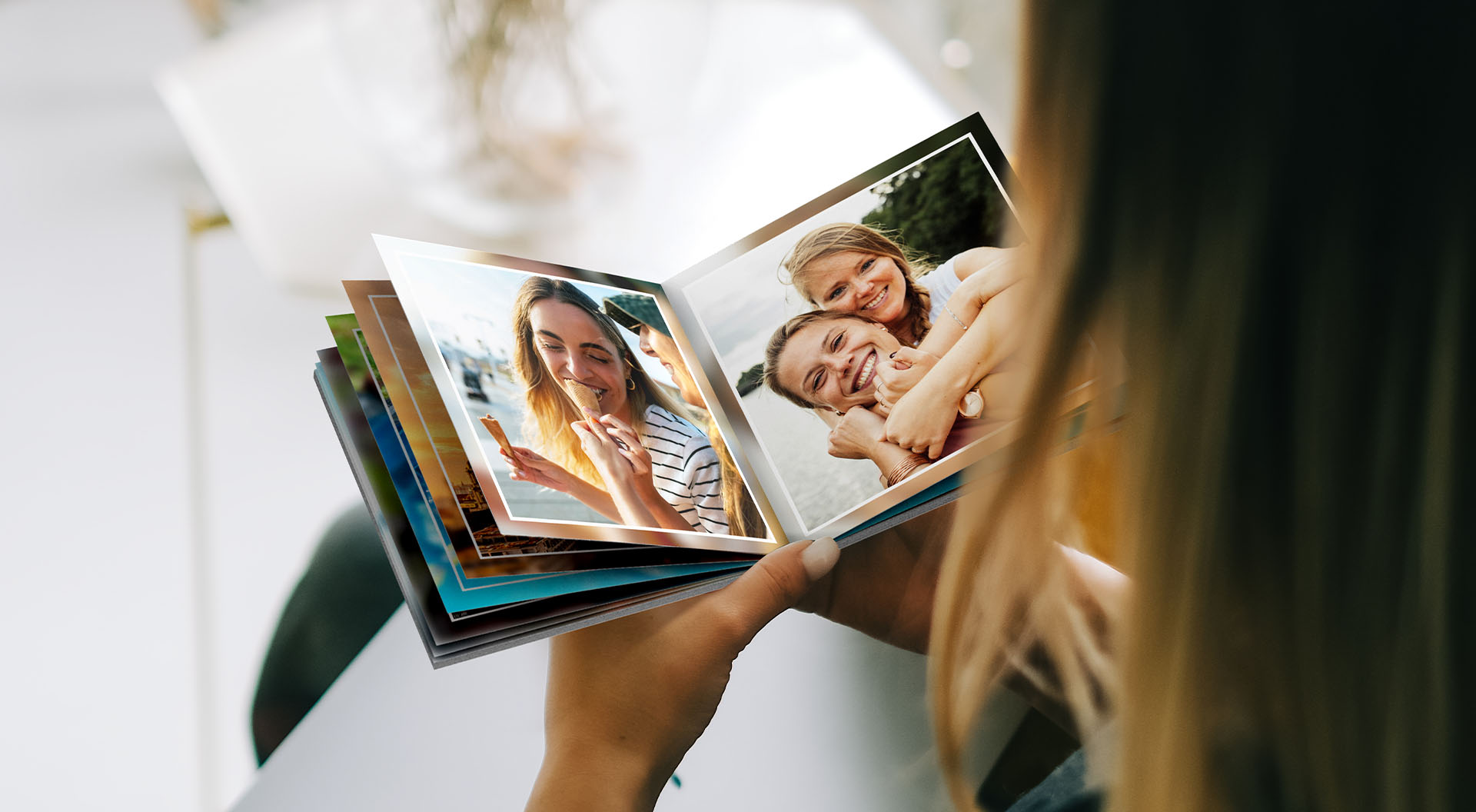 Tee pieni kuvakirjanen kiitokseksi ystävyydestä