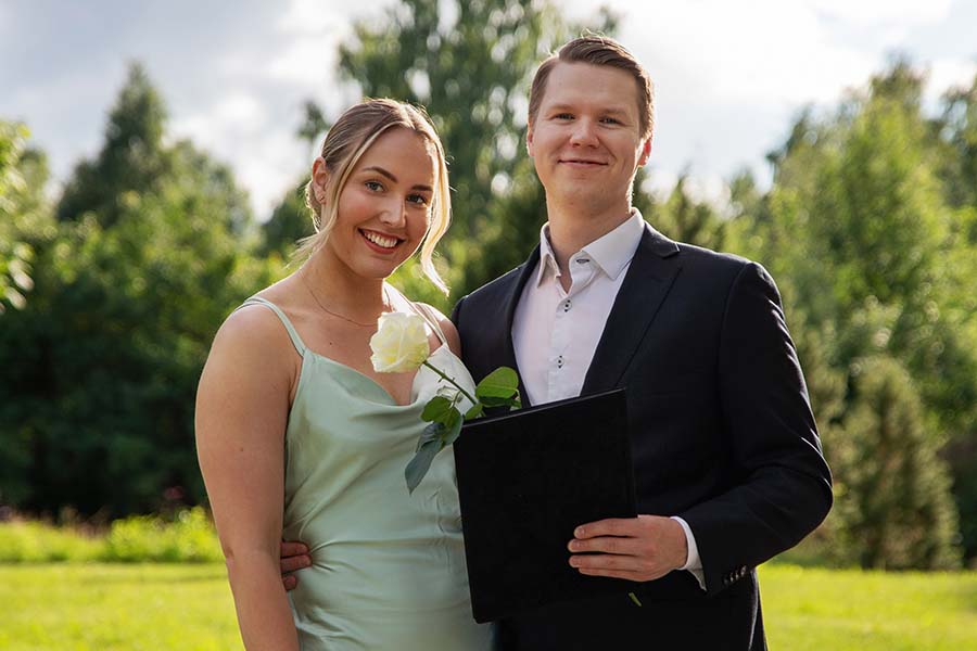 Uudet ideat kiitoskorttikuviin