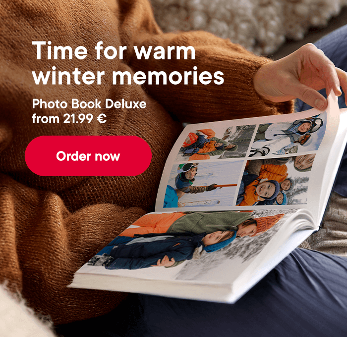 Order the Deluxe book of winter holiday memories from €21.99