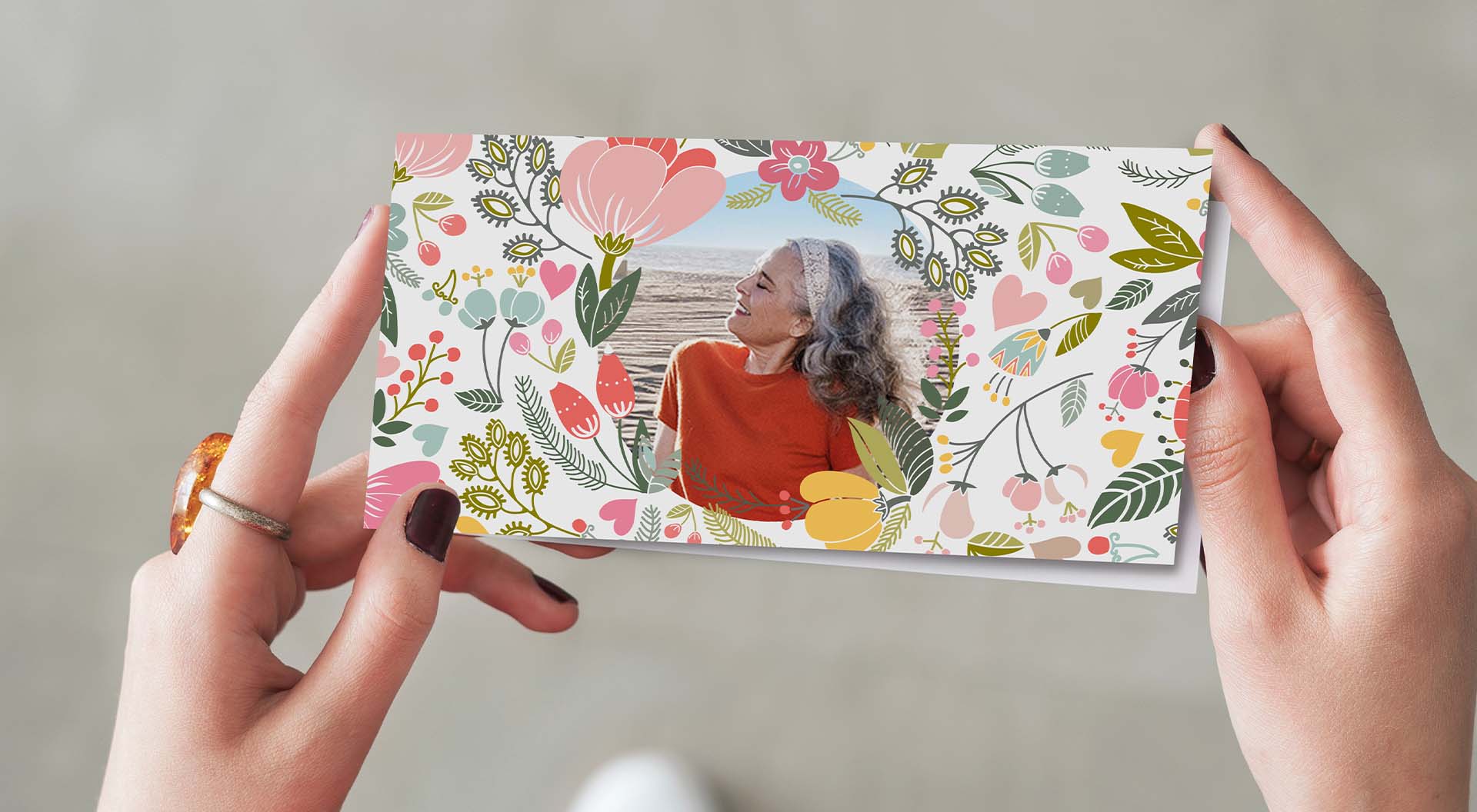 Äitienpäiväkortti omasta kuvasta