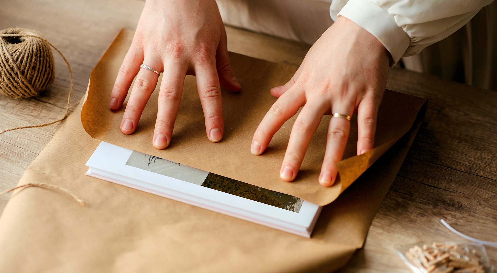 Gift-wrapping a photo book