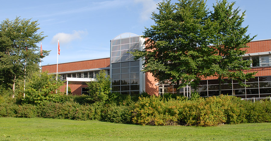 Ifolor-konserni keskittää valmistustoimintansa Sveitsiin Ifolor-konserni keskittää valmistustoimintansa Sveitsiin